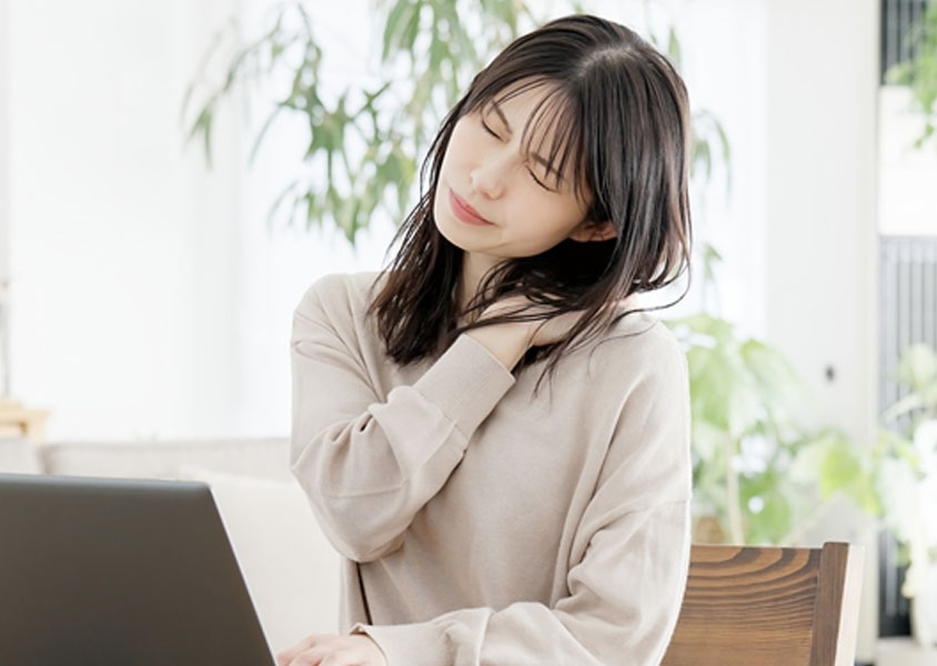 首の痛み・肩こり